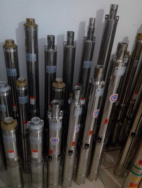 ���P����